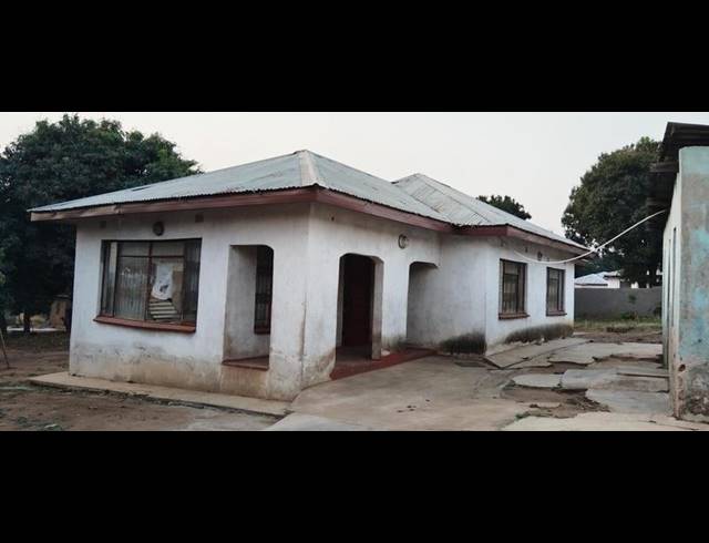 4 BEDROOM HOUSE FOR SALE IN MPHEGO
